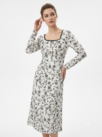 Vintage-Inspired Floral Midi Dress